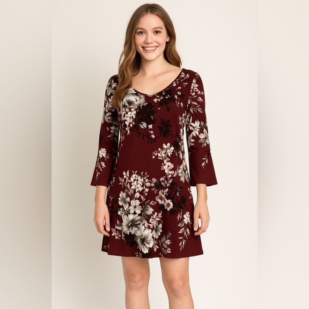 Connected Apparel Gorgeous Floral Dress Size 10P